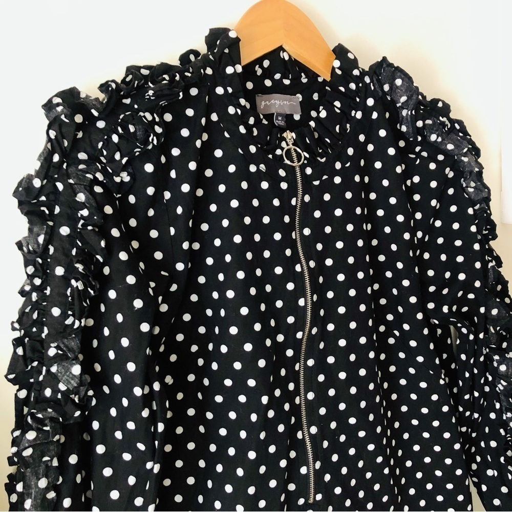 Greysn Black and White Polka Dot Ruffle Sleeve Zip Up Cotton Blouse Size Medium - Picture 3 of 11